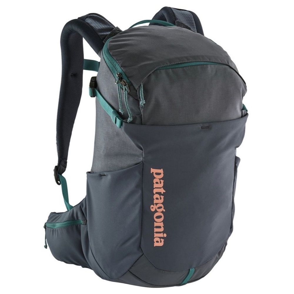 NWT 26L Patagonia Nine Trails Backpack women’s size L/XL in Smolder Blue